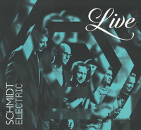 <br><b>Live</b>